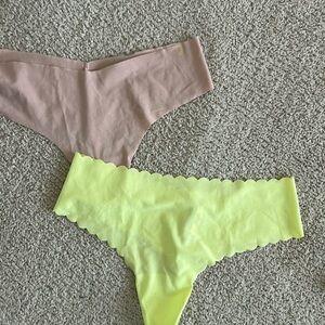 Thongs